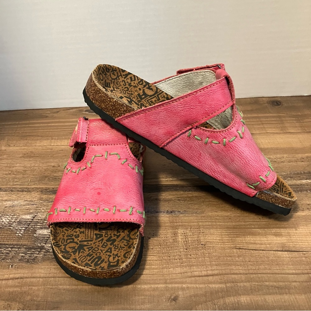 TMA Eyes sandals size 38